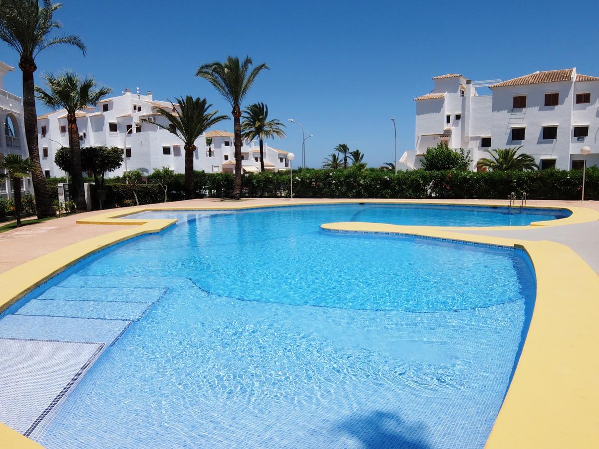 Roderic - Apartamento Junto Al Mar Oliva Exteriör bild