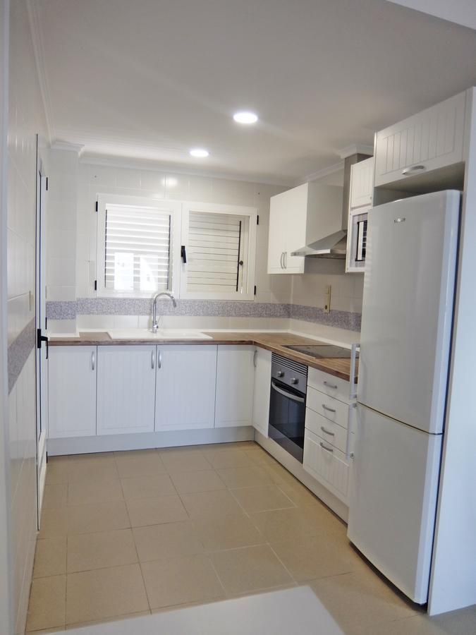 Roderic - Apartamento Junto Al Mar Oliva Exteriör bild