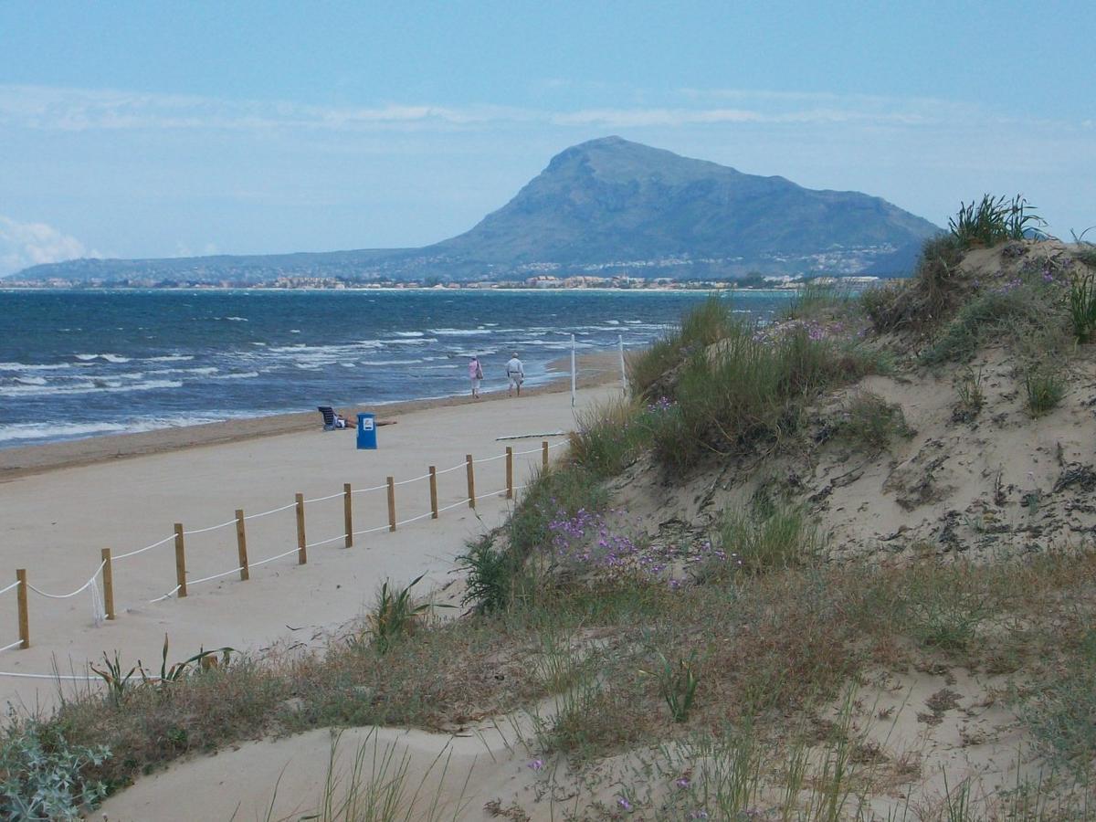 Roderic - Apartamento Junto Al Mar Oliva Exteriör bild